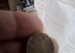 50 центов монета ,с заводским браком
